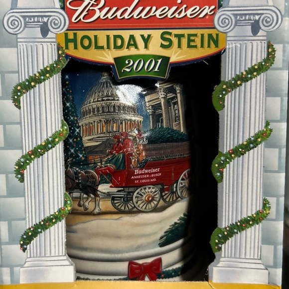 2001 Budweiser Clydesdale "Holiday at the Capitol" Christmas Stein - Picture 6 of 16